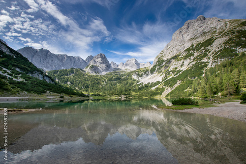 scenery around Seebensee in the austiran alps (Ehrwald, Tyrol, Austria) © Franziska Brueckmann