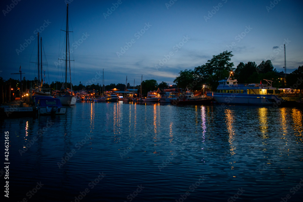 Fototapeta premium marina at night