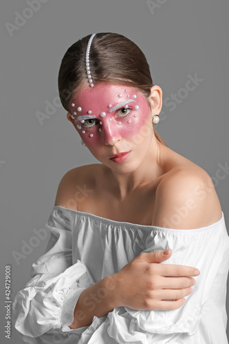 Beautiful woman with unusua...