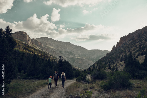 family travel to turkish mountains © Aleksandr