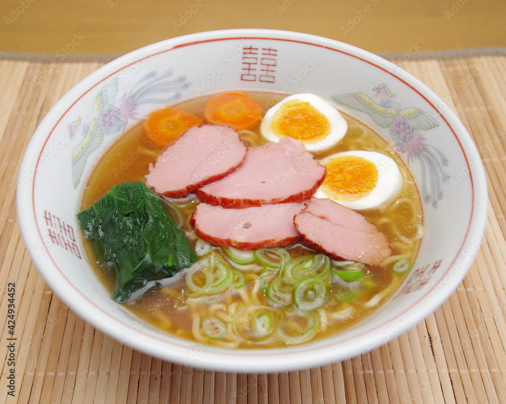 醤油ラーメン 醤油ラーメン