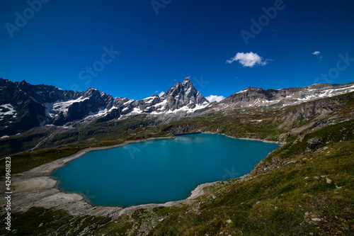 goillet lake in the mountains