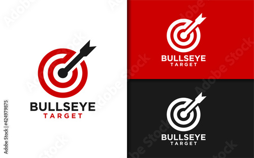 Bullseye simple logo design vector