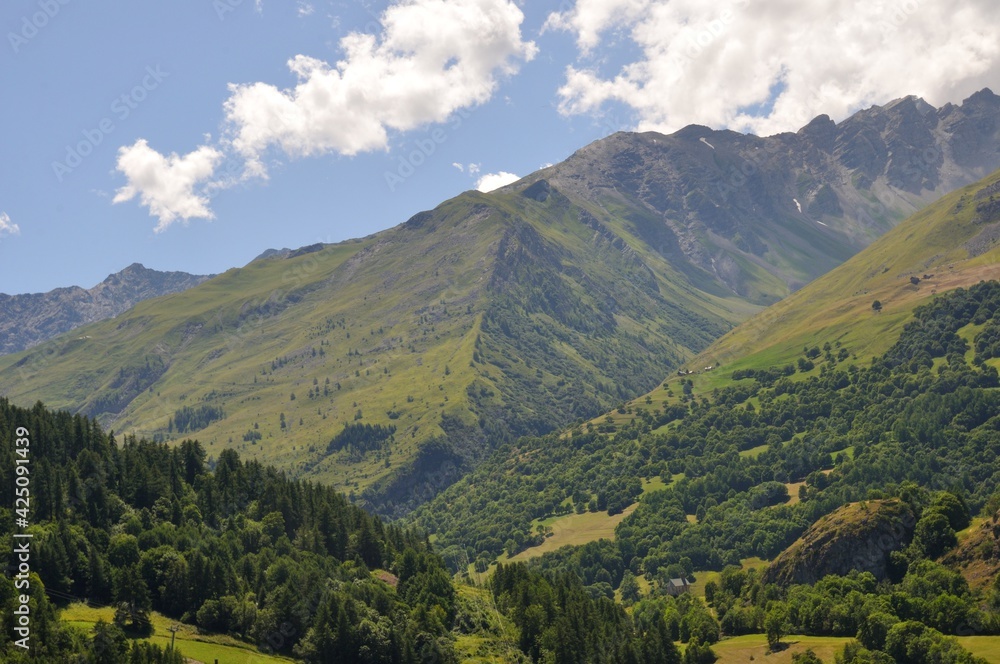Fototapeta premium Ascent from Valloire to Brive 2