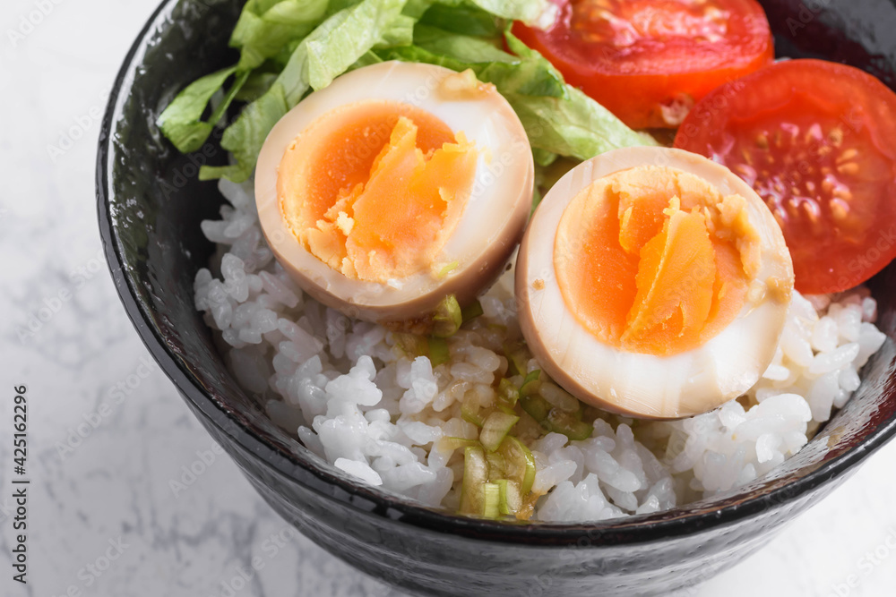 煮卵のどんぶり 煮卵のどんぶり