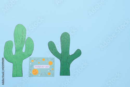Paper cacti and greeting ca...