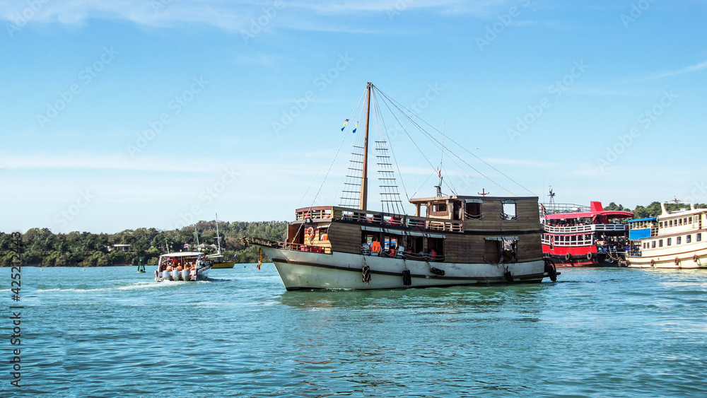 travel boat ship of tourism passenger in holiday trip travel boat ship of tourism passenger in holiday trip