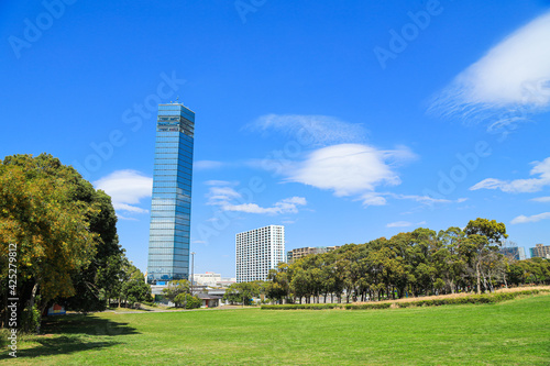 【千葉県千葉市】青空と街並み風景