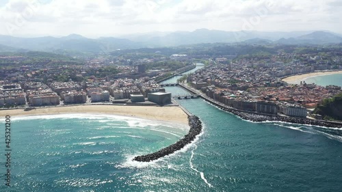 Donostia San Sebastián vista aérea photo