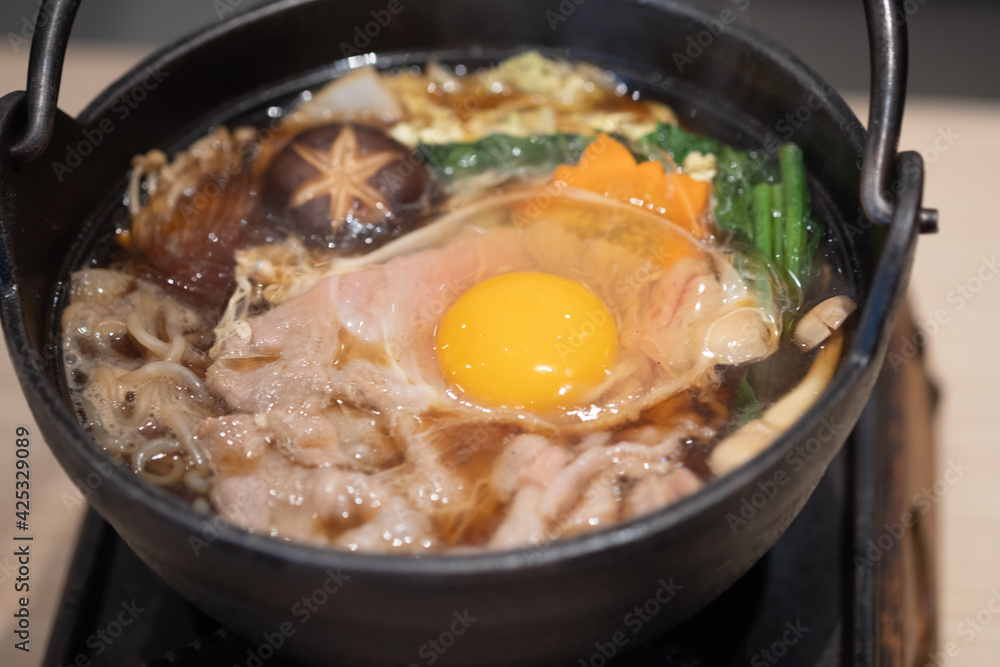 Japanese gourmet that sukiyaki of the Japanese beef Japanese gourmet that sukiyaki of the Japanese beef