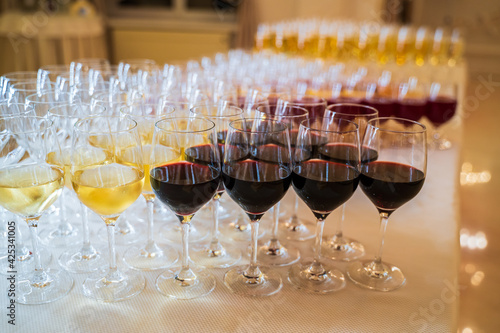 glass champagne wine juice buffet1 photo