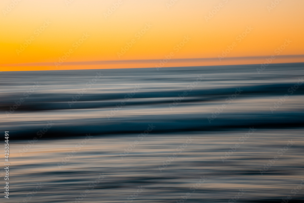 Obraz premium sunset over the sea