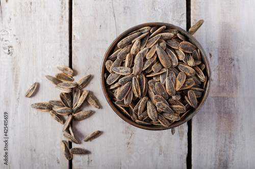 Fotografie Black sunflower seed