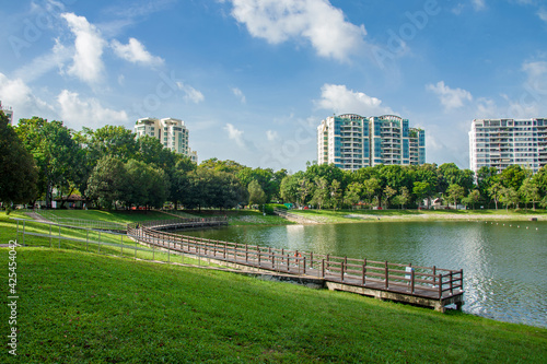 Photography Singapore 2nd April 2021: the lake view of Bedok reservoir at Morning time
