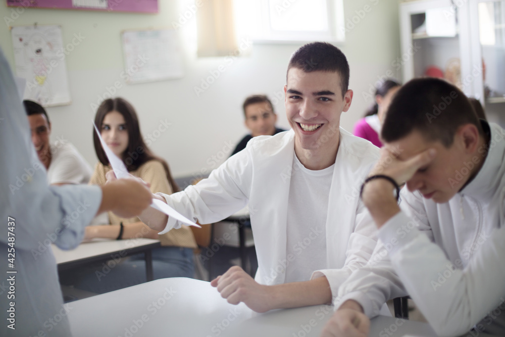 Fototapeta premium I hope a good grade.