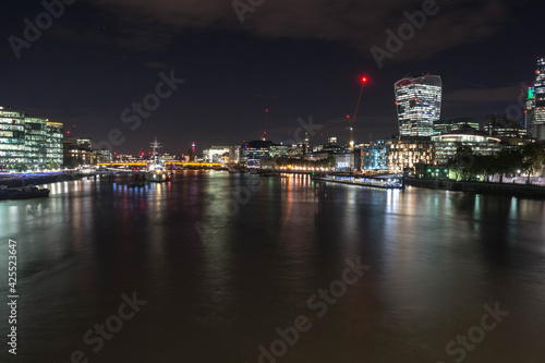 london by night © kippis