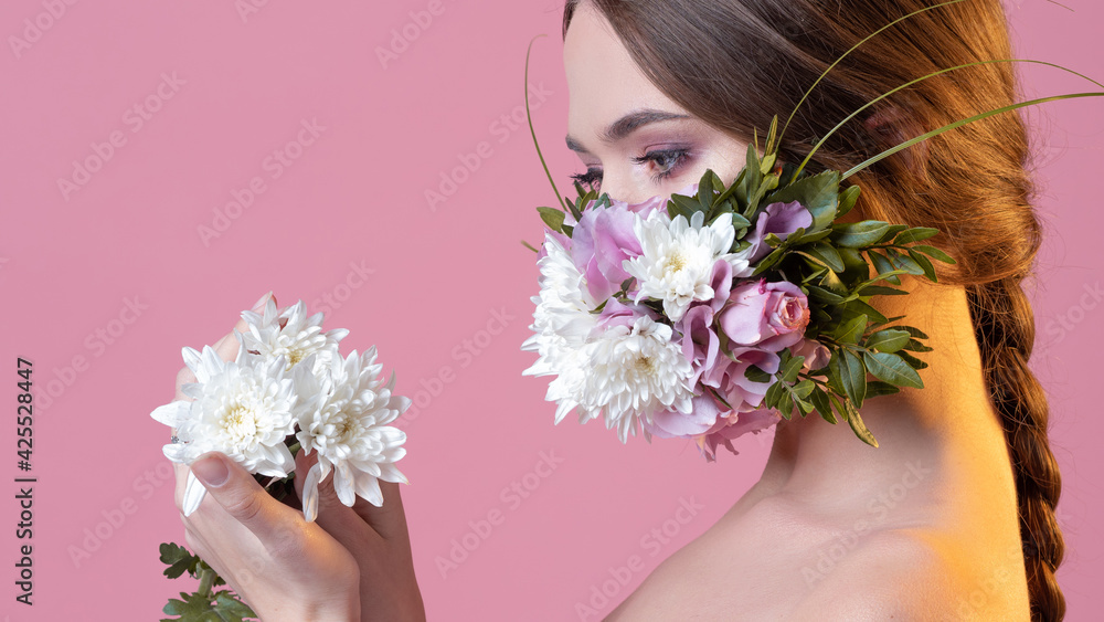 Fashionable concept face mask, fresh and lively, floral fragrance.