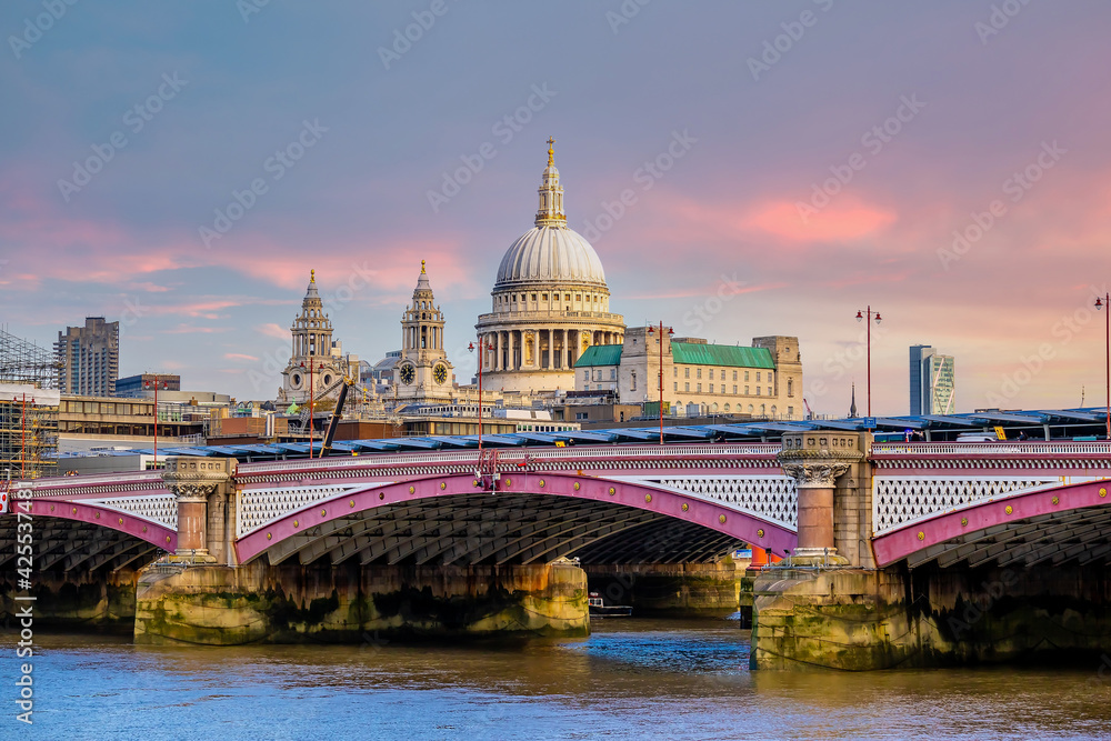London city skyline with Saint Paul’s cathedral, cityscape in UK