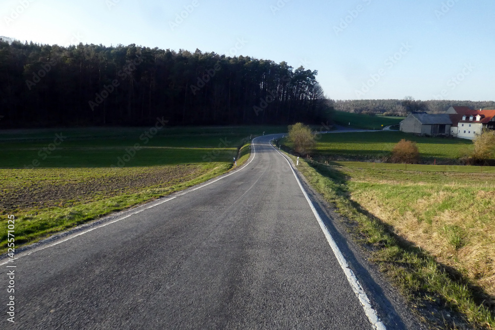 Porzellanstraße von Schlüsselfeld nach Reichmannsdorf Porzellanstraße von Schlüsselfeld nach Reichmannsdorf