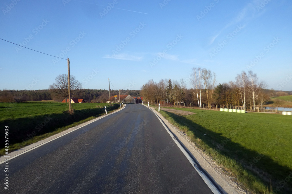 Porzellanstraße von Schlüsselfeld nach Reichmannsdorf