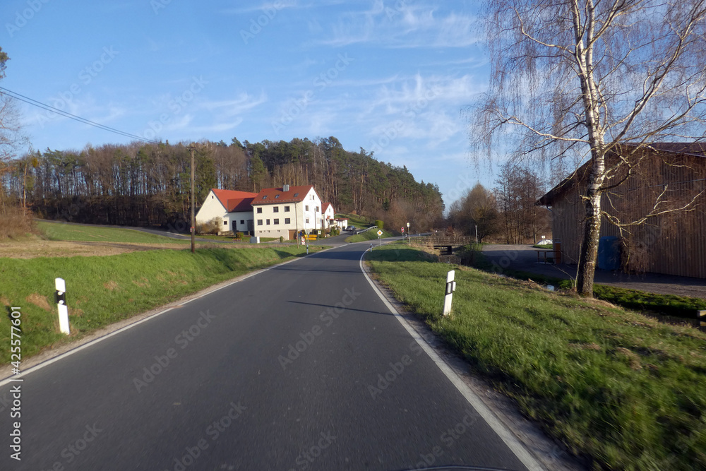 Straße von Reichmannsdorf nach Mühlhausen