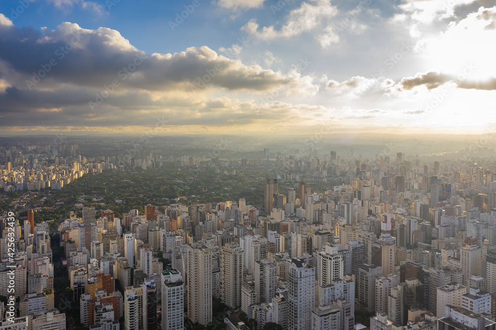 buildings in the Jardins district, São Paulo, SP, Brazil, sunset with clouds