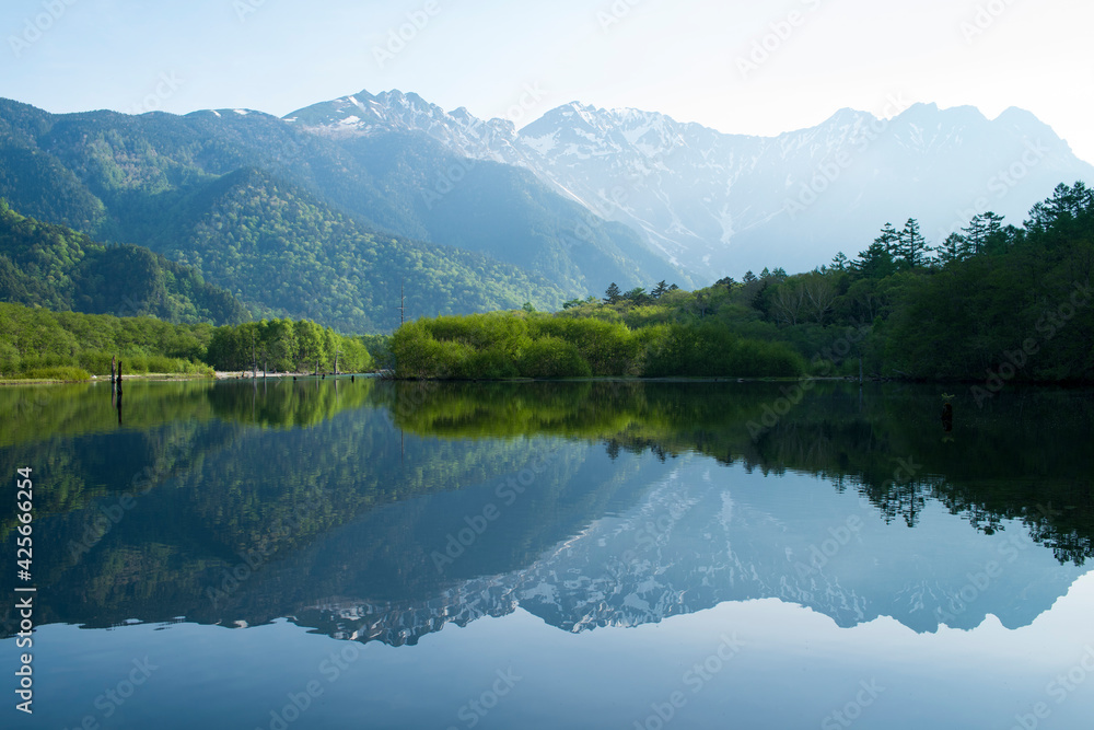 上高地の大正池