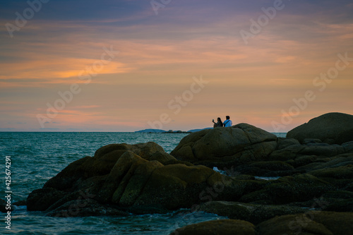 Sunset atmosphere at Phayun Beach Which is a tourist attraction in Rayong Province, Thailand Had Phayun in the evening, people often come out to relax.