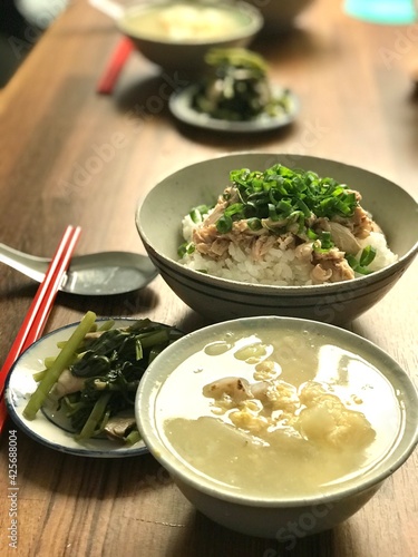 Ji Rou Fan and Chicken Paitan Soup, Taiwanese Food photo