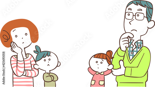 向かい合って考え事をする家族
