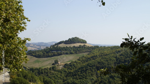 Vista lungo il sentiero sui monti delle Cesane nelle Marche photo