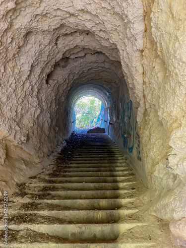 Escalier du parc de l'Ermitage Sainte-Catherine à Lormont, Gironde