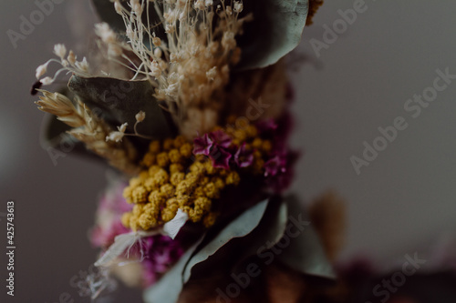Kranz aus Trockenblumen