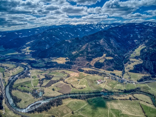 aerial view of the valley © Nico