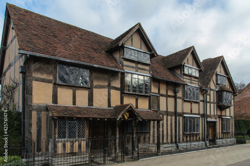 Stratford Shakespear photo