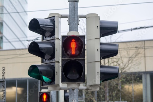 german trafficlight / dutsche Ampel
grün rot