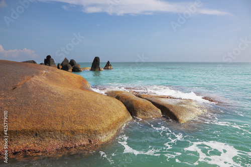 Picturesque cliffs adorn Lamai beach
