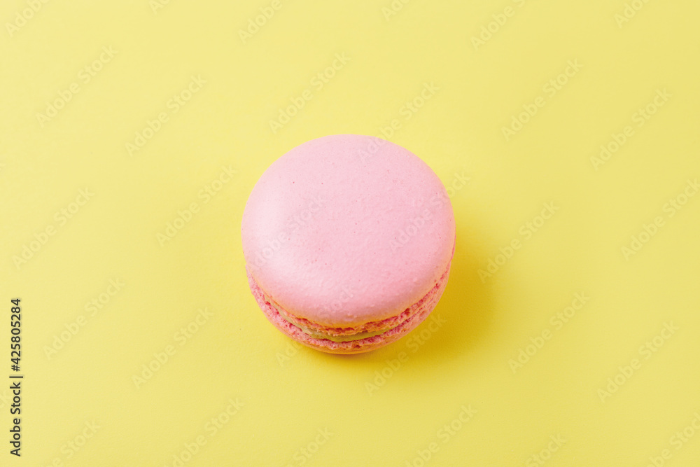 Tasty pink macaroons Tasty pink macaroons