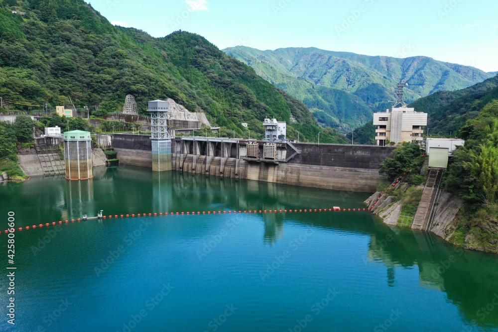 高知県仁淀川町　大渡ダムの風景