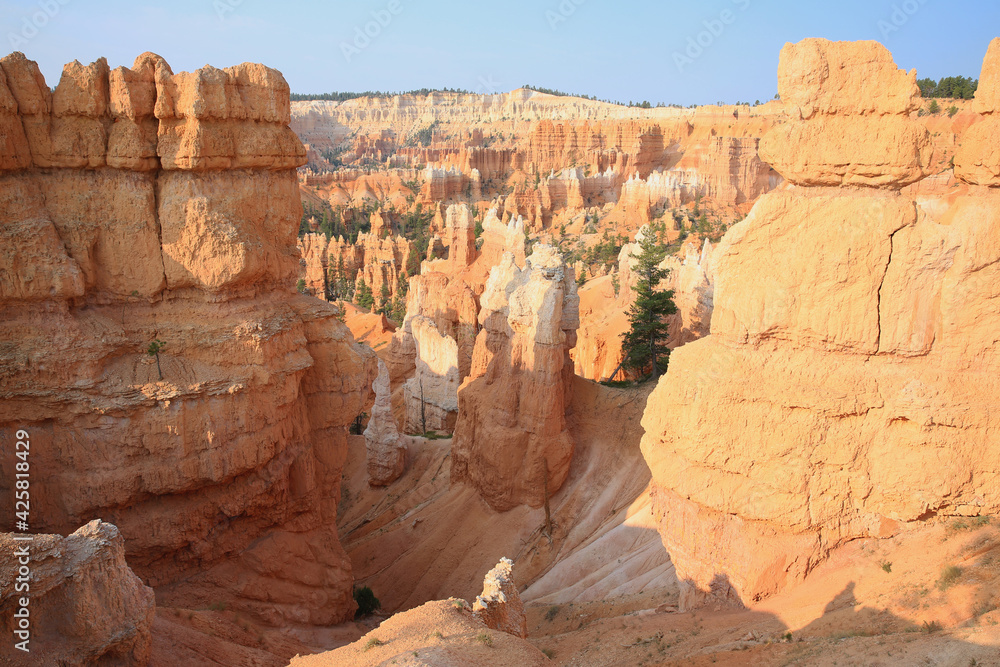 Amphitheatre in Bryce Canyon National Park, Utah, USA Amphitheatre in Bryce Canyon National Park, Utah, USA