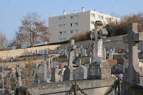 Flins, France - april 3 2017 : cemetery photo