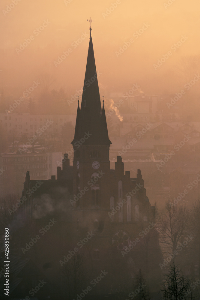 Fototapeta premium Rabka Zdrój o wschodzie słońca