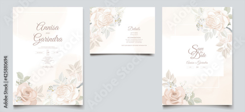 Beautiful floral frame wedding invitation card template Premium Vector