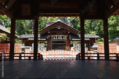 建勲神社 拝殿から神門・本殿を望む 京都市