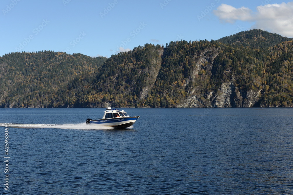 The NorthSilver PRO 745 Cabin boat of the transport police is patrolling the waters of Lake Teletskoye. Altai Republic The NorthSilver PRO 745 Cabin boat of the transport police is patrolling the waters of Lake Teletskoye. Altai Republic