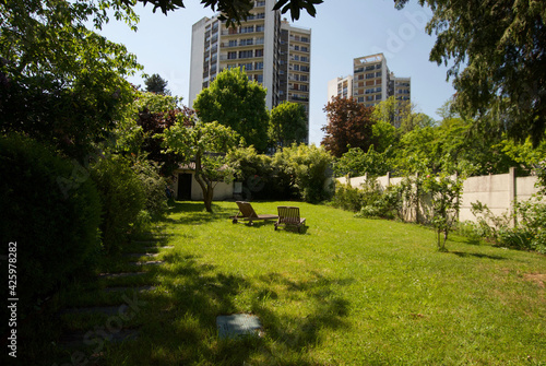 garden green outdoor spring building