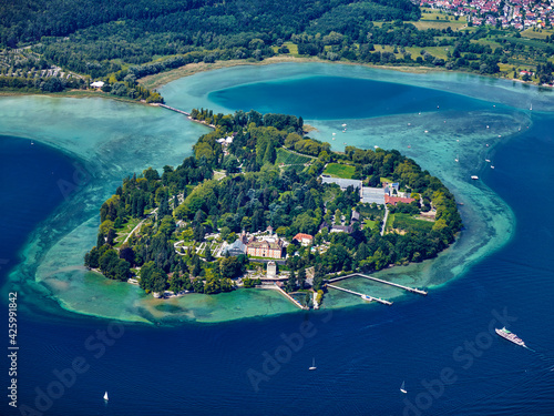 Obraz na płótnie Insel Mainau von oben w salonie