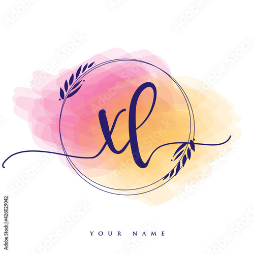 XL Initial handwriting logo. Hand lettering Initials logo branding, Feminine and luxury logo design isolated on colorful watercolor background.
