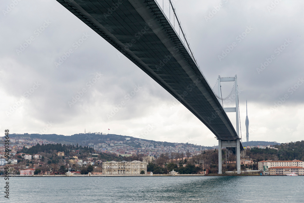 Naklejka premium Turkey. Istanbul. 15 Temmuz Schehitler Bridge over the Bosphorus Strait. Car crossing.