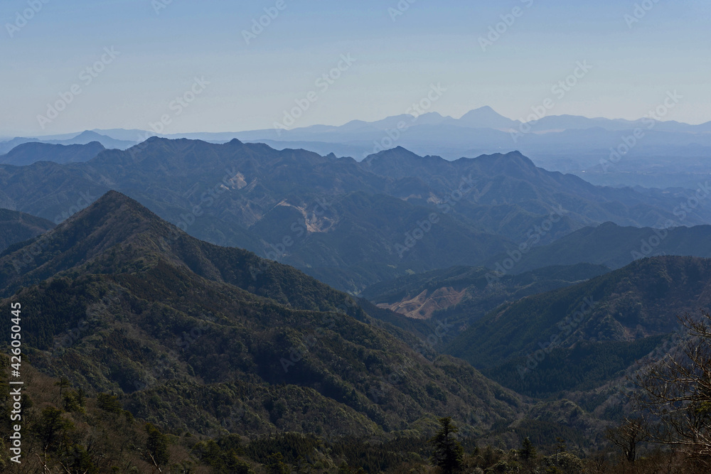 英彦山の中岳山頂からの眺め